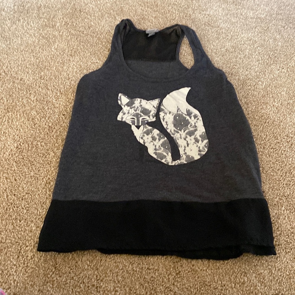 Tank - Picture 2 of 4